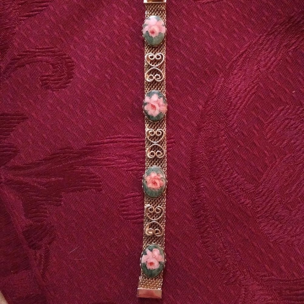 Vintage Victorian Mesh Rose Bracelet EUC